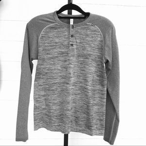 Men’s long sleeve Metal Vent Tech Henley